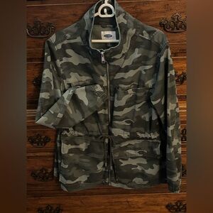Old Navy Women's Green Camouflage Field Jacket